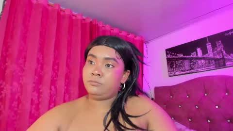 Evelyn Sandoval online show from 06/16/26, 01:52