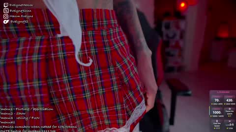 Evelyne online show from 03/19/26, 08:57