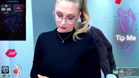 evelyne_rose online show from 02/15/26, 05:26