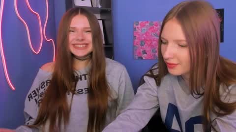 evelynlovelyy online show from 03/20/26, 12:10