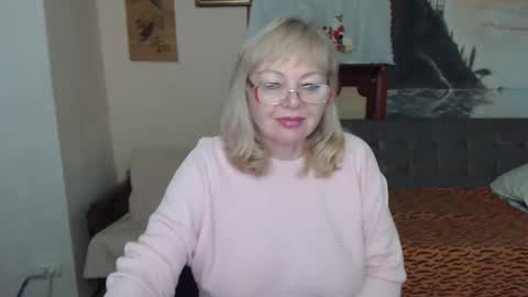 BarbaraBlondy online show from 12/15/25, 10:47