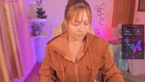 Bigboobs Evelyn Vega online show from 06/01/26, 06:15