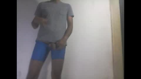 Snapshot of everaldosantos chatting on 01/05/25, 09:57 everaldosantos online show from 01/05/25, 09:57