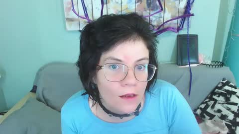 Snapshot of everly_rays chatting on 12/25/24, 03:50 Everly online show from 12/25/24, 03:50