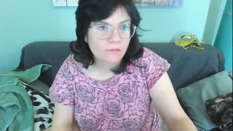 Snapshot of everly_rays chatting on 01/31/25, 03:09 Everly online show from 01/31/25, 03:09