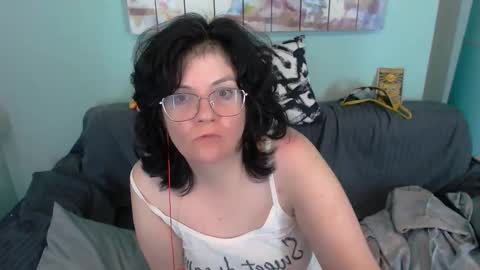 Snapshot of everly_rays chatting on 09/22/25, 07:27 Everly online show from 09/22/25, 07:27