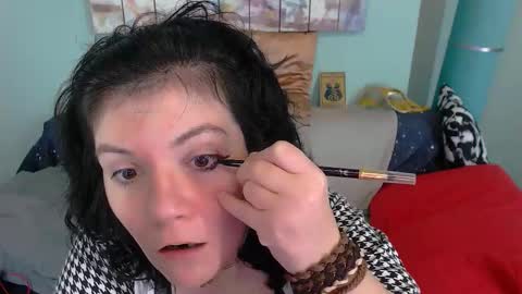 Snapshot of everly_rays chatting on 11/01/25, 04:25 Everly online show from 11/01/25, 04:25