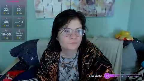 Everly online show from 07/19/26, 06:11