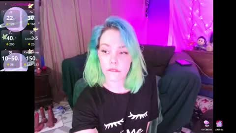 Snapshot of everlyester chatting on 07/11/26, 10:07 Evie online show from 07/11/26, 10:07