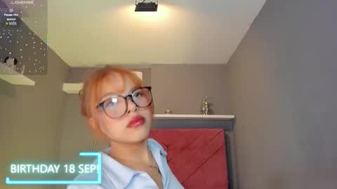 Snapshot of everyh chatting on 09/15/25, 07:47 Sophia online show from 09/15/25, 07:47