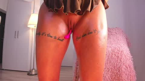 Snapshot of eves_bodyxxx chatting on 02/07/25, 07:07 Sensation Body online show from 02/07/25, 07:07