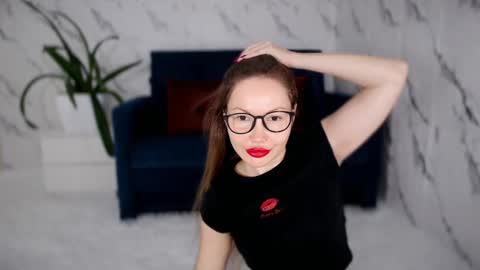 Goddes 1 online show from 09/24/25, 12:36