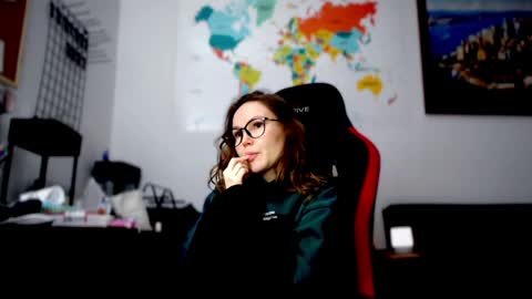 Goddes 1 online show from 04/13/26, 06:24