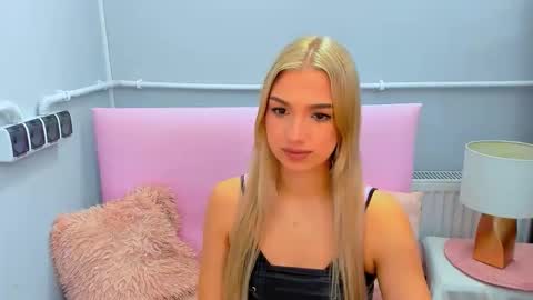 Eve online show from 09/19/25, 09:15