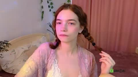 evi_brook online show from 10/08/25, 11:08