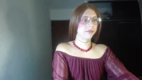 Evi online show from 12/19/25, 04:47