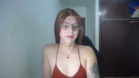 Snapshot of evi_kitty chatting on 05/02/26, 09:42 Evi online show from 05/02/26, 09:42