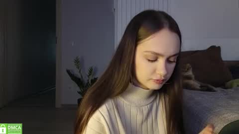 Snapshot of evi_woow chatting on 10/16/25, 08:32 evi_woow online show from 10/16/25, 08:32