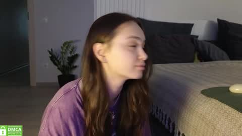 Snapshot of evi_woow chatting on 11/07/25, 09:26 evi_woow online show from 11/07/25, 09:26