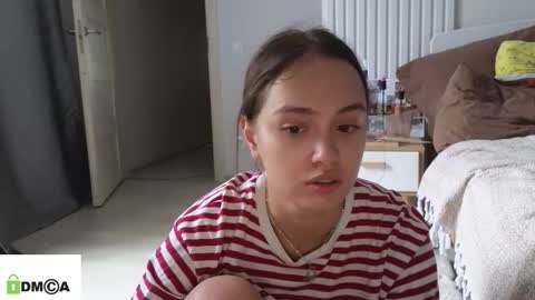 Snapshot of evi_woow chatting on 02/28/26, 11:22 evi_woow online show from 02/28/26, 11:22