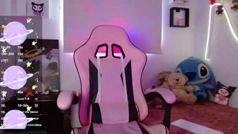 Evie Cloud online show from 09/09/25, 06:18