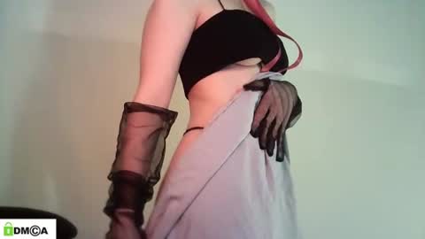 Renesme White Im here from Monday to Friday online show from 06/16/26, 03:31