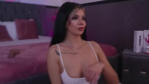 EvieeBliss online show from 03/26/26, 09:15