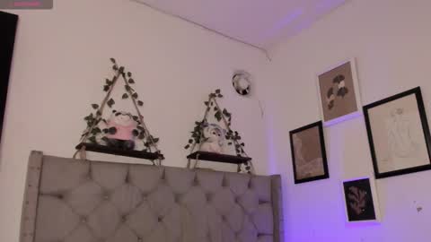 Ivi Alejandra  online show from 01/16/26, 06:56