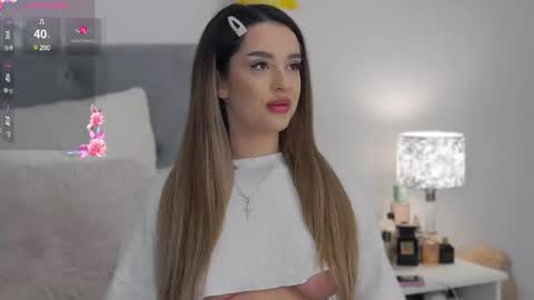 Evie online show from 02/18/25, 07:19