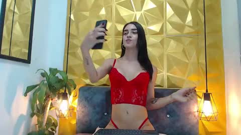 Annie online show from 01/09/25, 11:02