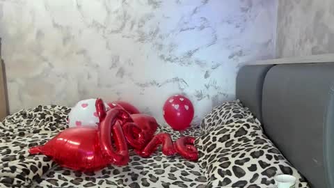 evil_naughty online show from 10/24/25, 04:20