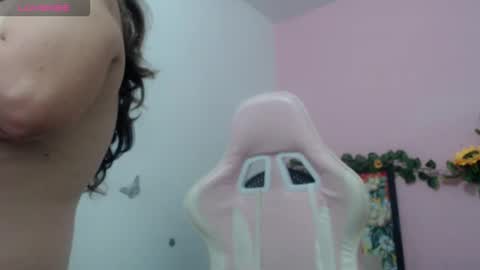 Snapshot of evil_stepmothers chatting on 03/10/26, 08:25 Pamela online show from 03/10/26, 08:25