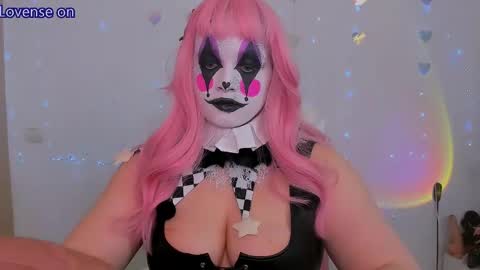 evilla_brill online show from 05/23/26, 10:52