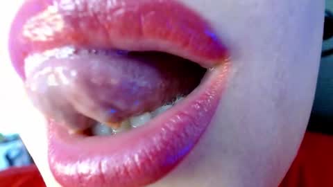 Evoleth online show from 12/28/24, 01:06