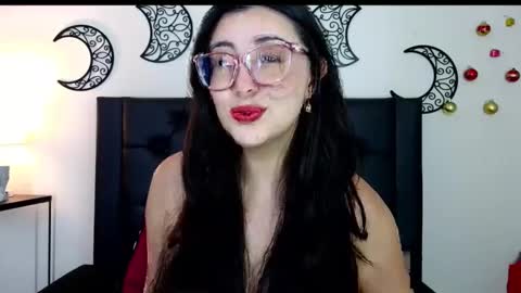 Evolet online show from 12/19/25, 05:42