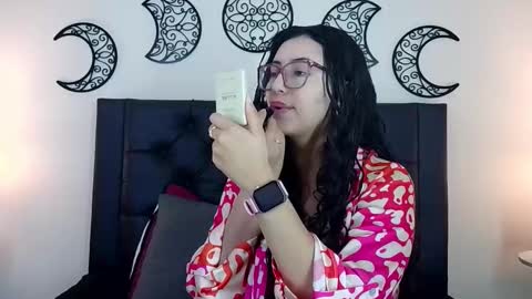 Evolet online show from 02/02/26, 05:44