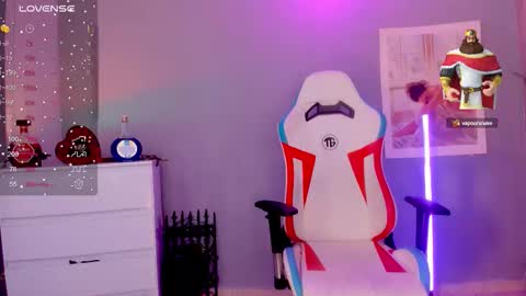 evva_foxxy online show from 09/15/25, 03:01