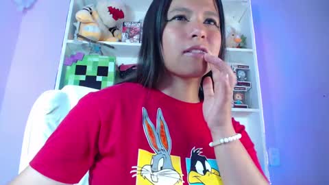 Im Evy online show from 12/23/24, 04:50