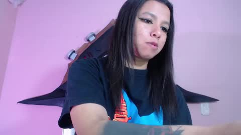 Im Evy online show from 10/01/25, 05:41