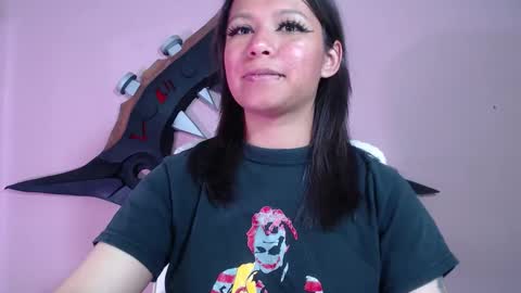 Im Evy online show from 11/23/25, 05:57