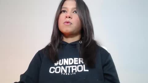 Im Evy online show from 01/17/26, 03:39