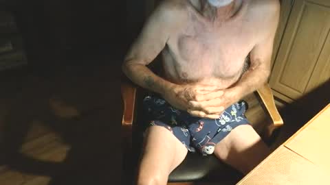 Snapshot of ewjackaz chatting on 04/03/26, 04:10 ewjackaz online show from 04/03/26, 04:10