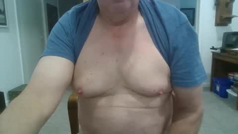 was excitablyguy hacked online show from 12/04/25, 05:54