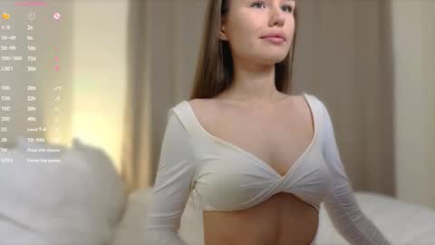 Angel online show from 03/09/25, 09:03