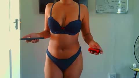 courtney online show from 04/14/26, 06:52