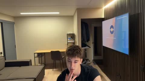 exclusiveflexboy online show from 07/12/26, 09:50