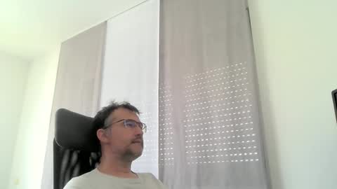exhibit77 online show from 06/01/26, 08:49