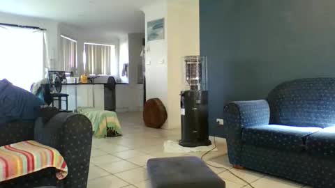exhibitionnude online show from 05/27/26, 11:02