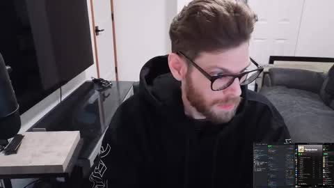 Snapshot of exia425 chatting on 01/08/26, 01:30 exia425 online show from 01/08/26, 01:30