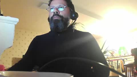 Gio online show from 12/09/24, 04:47